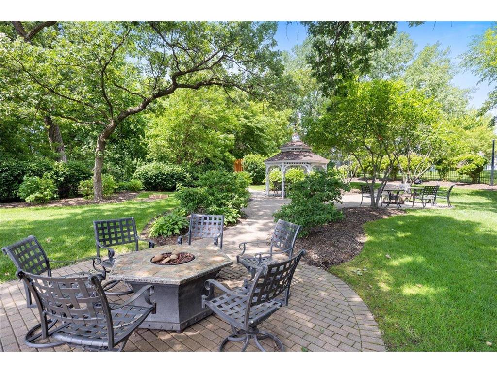 70 Lake Riley Trail Chanhassen MN 55317 - Riley 7097871 image39