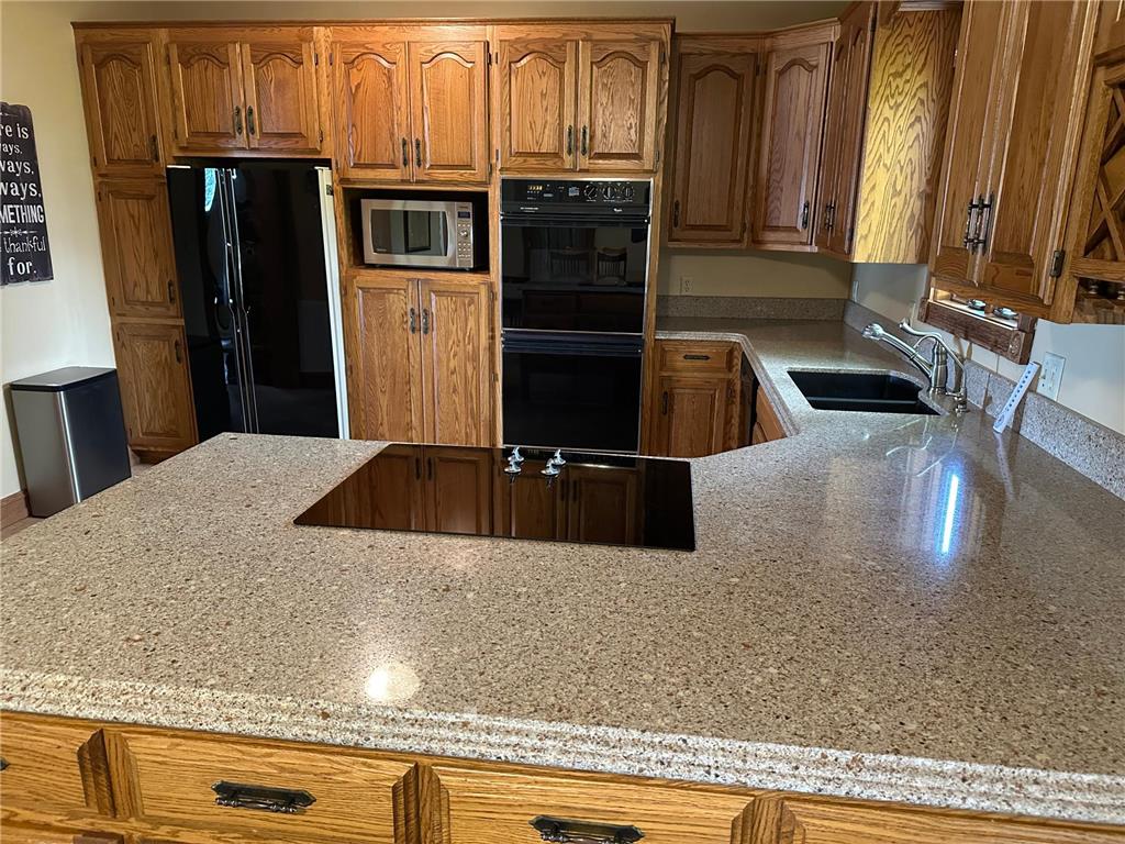 70 Lakeview Drive Slayton MN 56172 - Shetek 6734972 image3