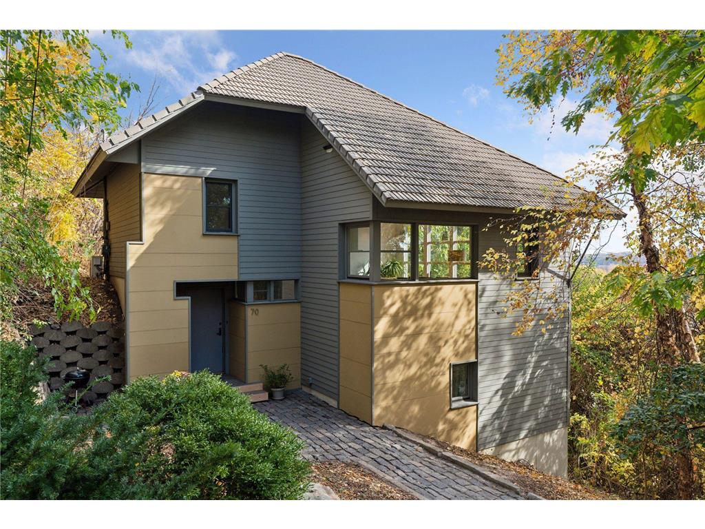 70 Lawton Steps Saint Paul MN 55102 6670951 image1