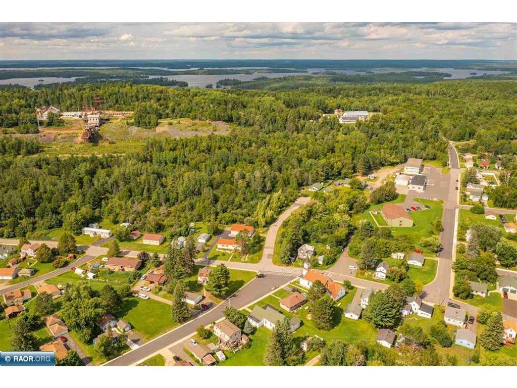 70 Main Street Breitung Twp MN 55782 6770689 image32