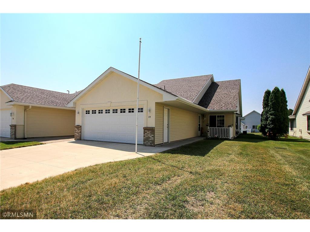 70 Orchard Avenue SE Hutchinson MN 55350 6365648 image1