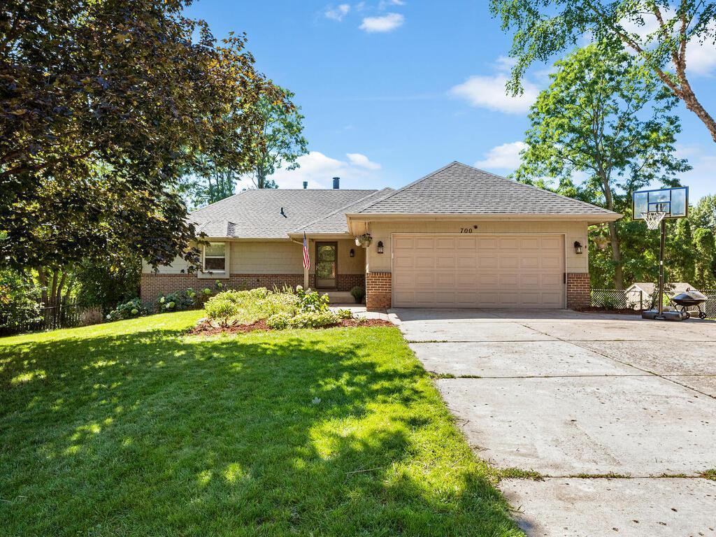 700 1st Avenue, Mendota Heights, MN, 55118 MLS 6255283 Edina Realty