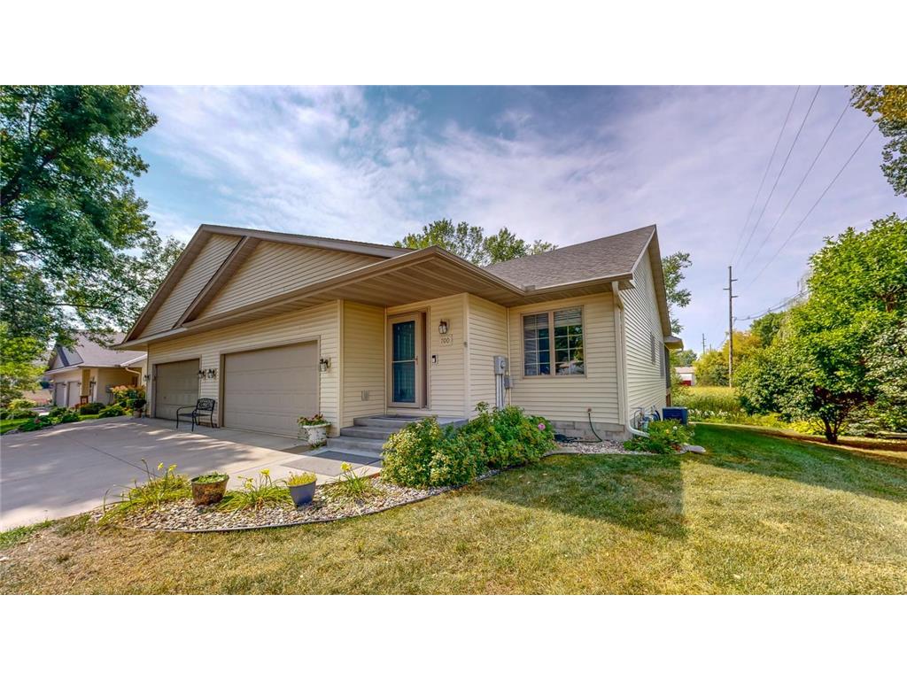 700 1st Avenue SE New Prague MN 56071 6429865 image1