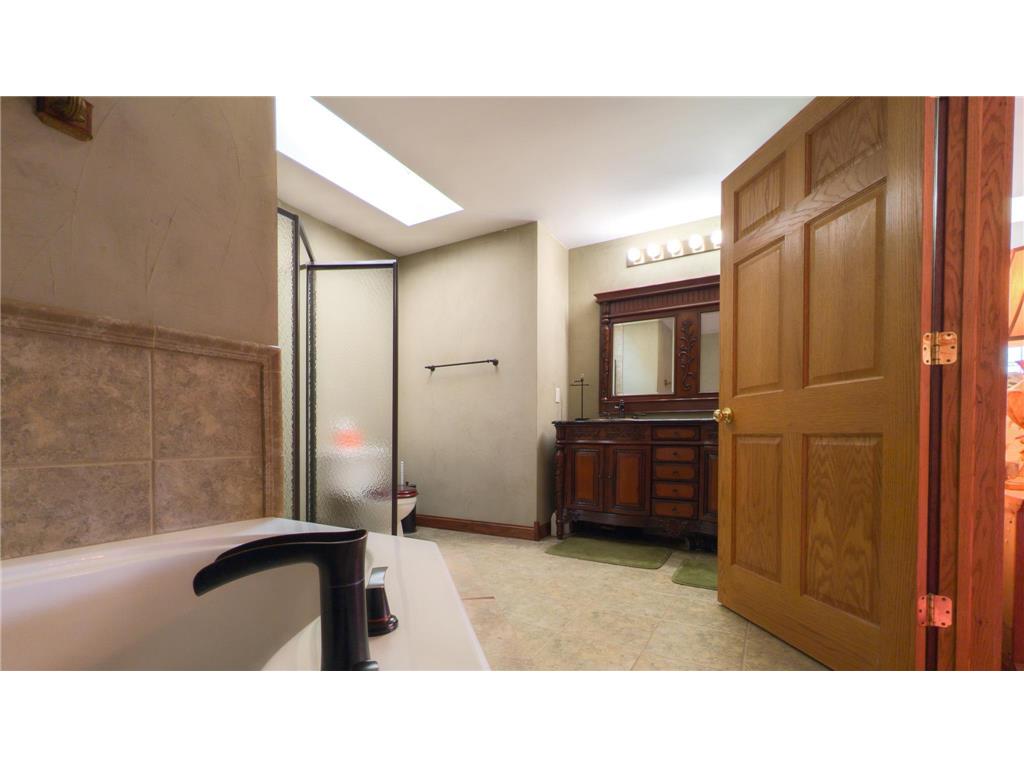 700 38th Ave NE Austin MN 55912 7052712 image24