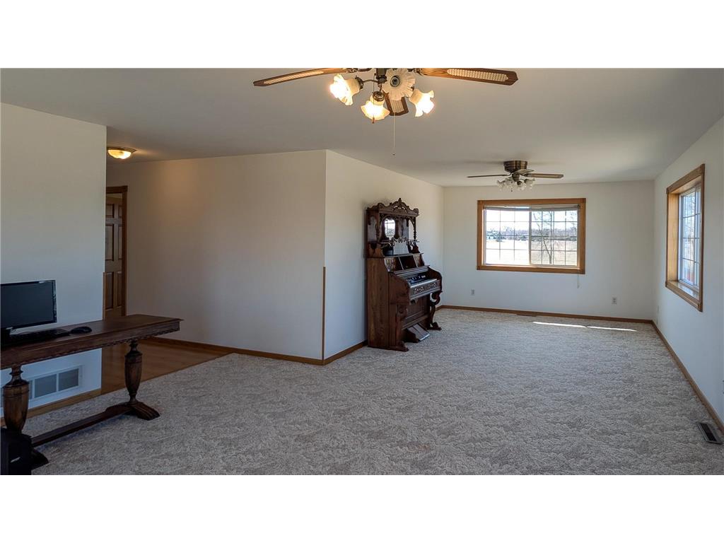700 38th Ave NE Austin MN 55912 7052712 image36