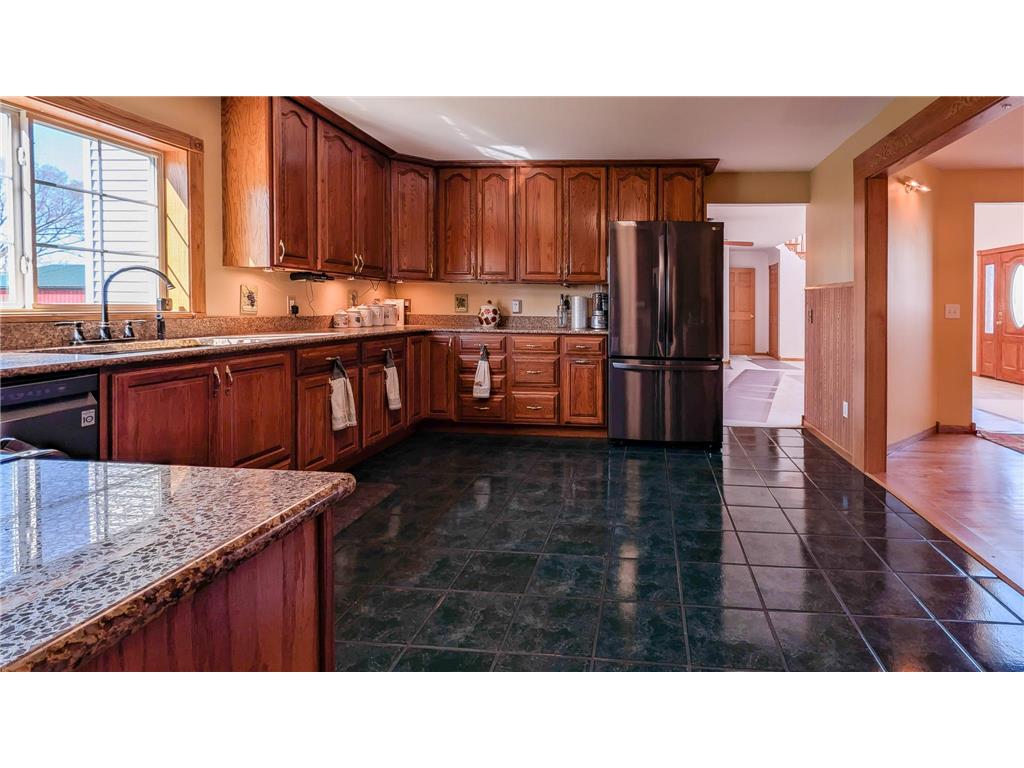 700 38th Ave NE Austin MN 55912 7052712 image4
