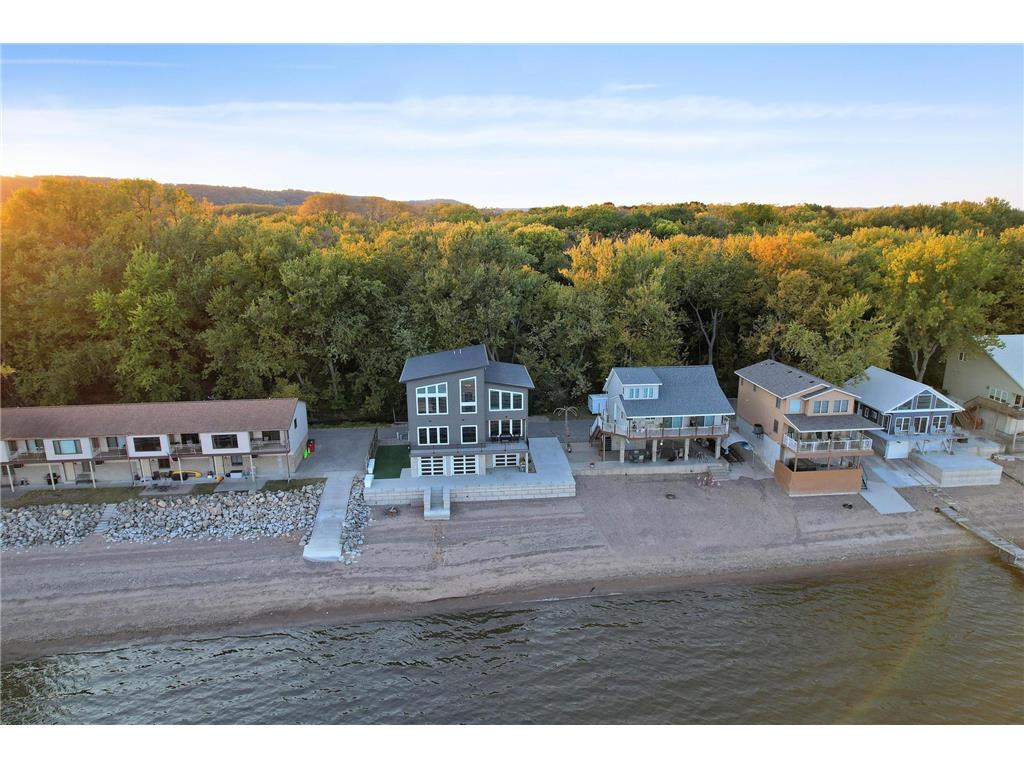 700 Central Point Road Lake City MN 55041 - PEPIN 6617858 image1