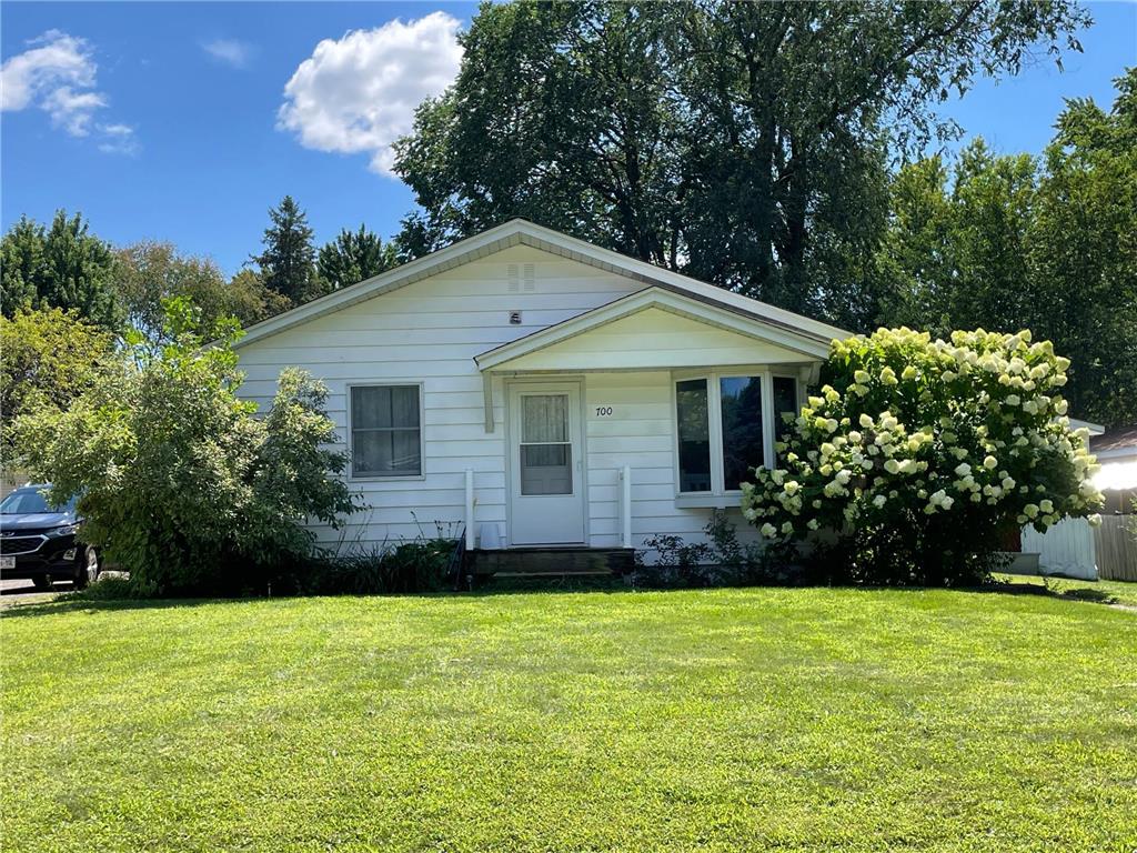 700 E 5th Street New Richmond WI 54017 6688894 image1