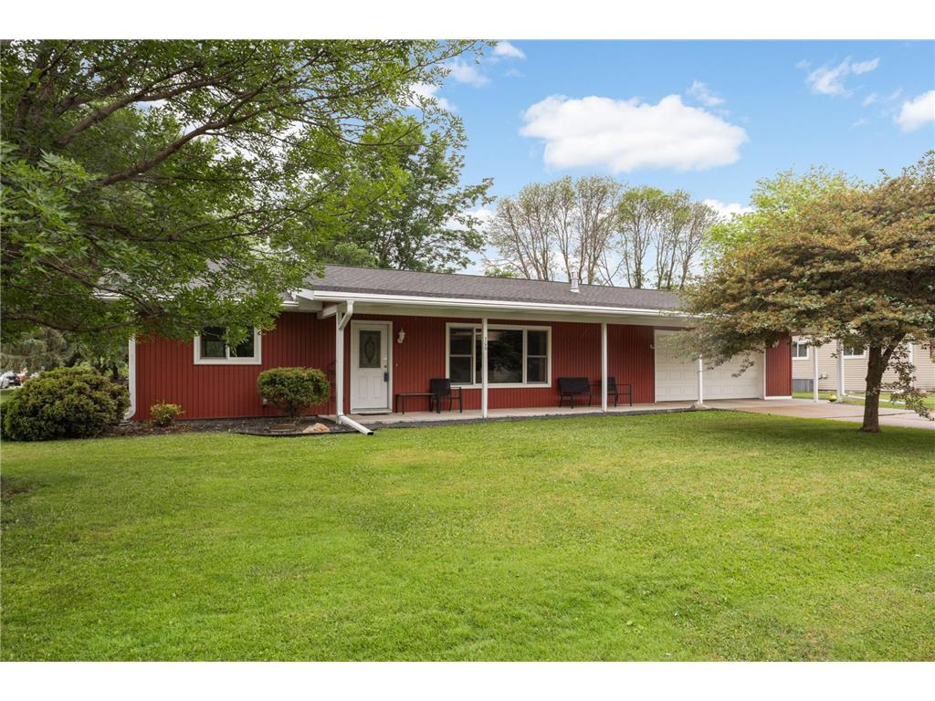 700 Elm Street Baldwin WI 54002 7084054 image1
