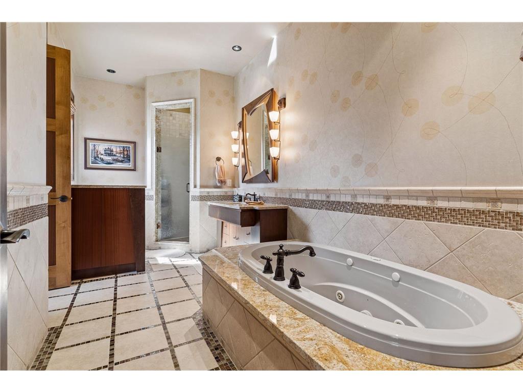 700 Hidden Creek Trail Mendota Heights MN 55118 7017936 image36