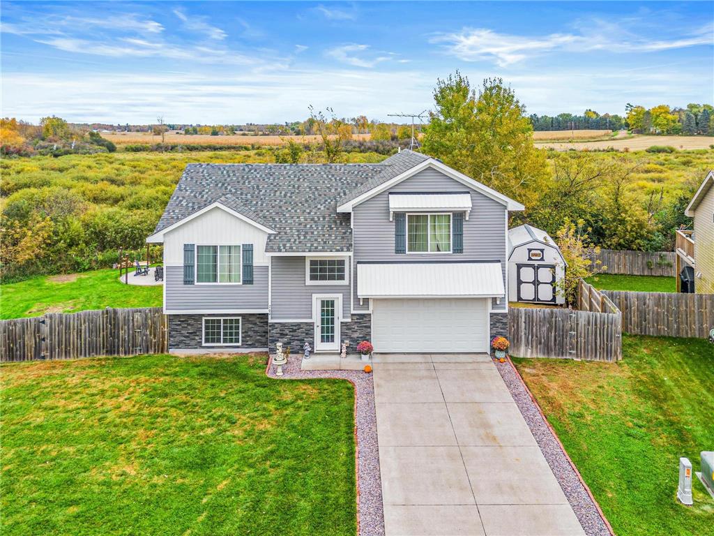 700 Horseshoe Lane Braham MN 55006 7045223 image1