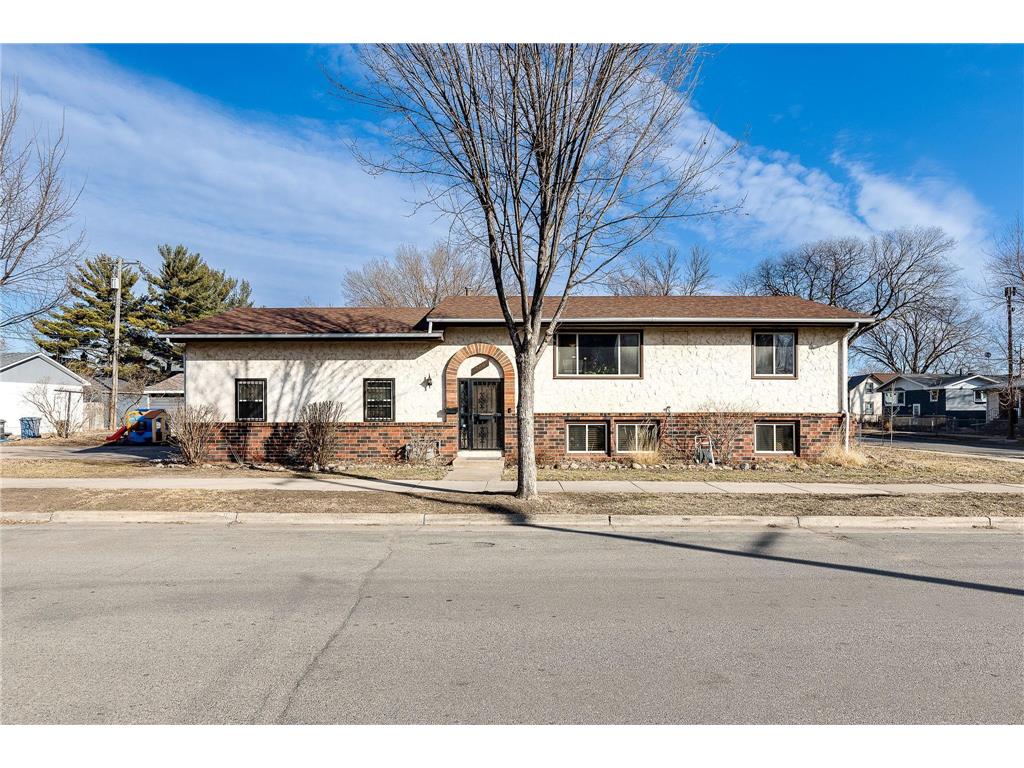 700 Jackson Street NE Minneapolis MN 55413 6545951 image1