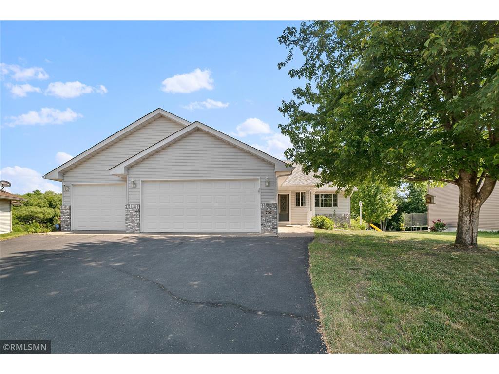 700 Keller Avenue Rush City MN 55069 - Rush Creek 6385641 image1