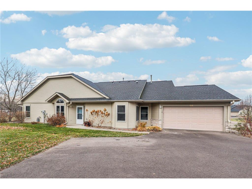 700 Leroy Lane #14 River Falls WI 54022 6820715 image1