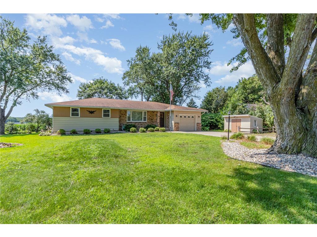 700 Main Street W New Prague MN 56071 6747267 image1