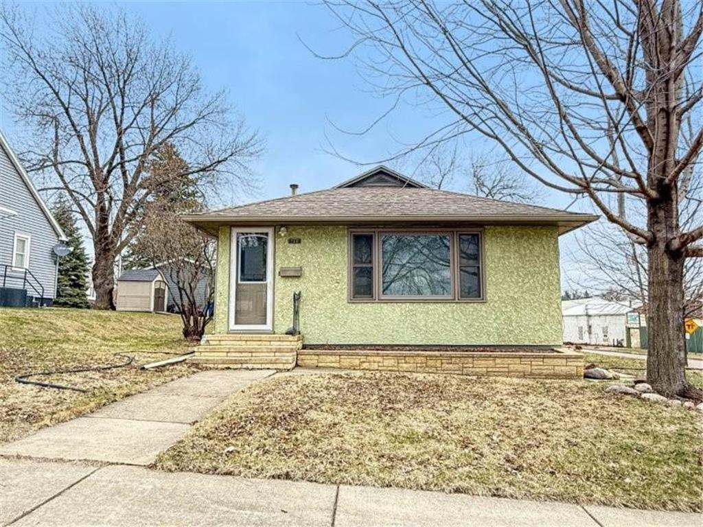 700 N Main Street Fairmont MN 56031 6698025 image1