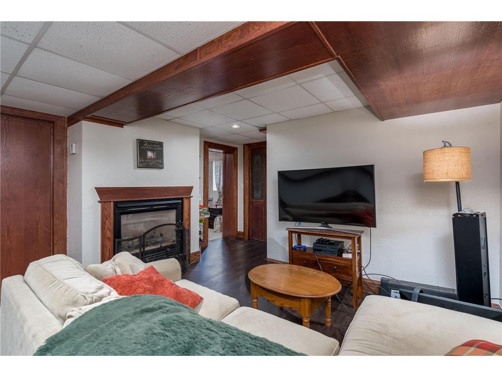 700 N State Street New Ulm MN 56073 7084136 image10
