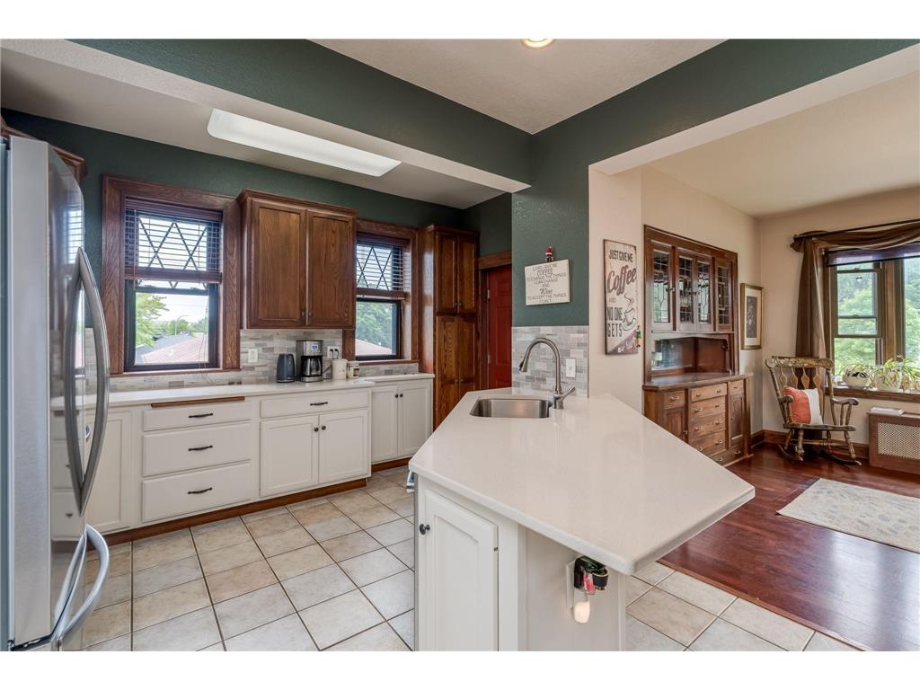 700 N State Street New Ulm MN 56073 7084136 image23