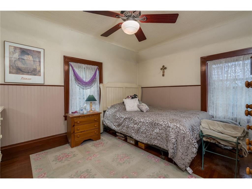 700 N State Street New Ulm MN 56073 7084136 image4
