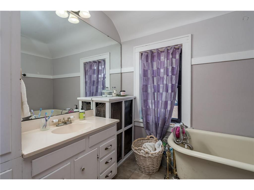 700 N State Street New Ulm MN 56073 7084136 image8