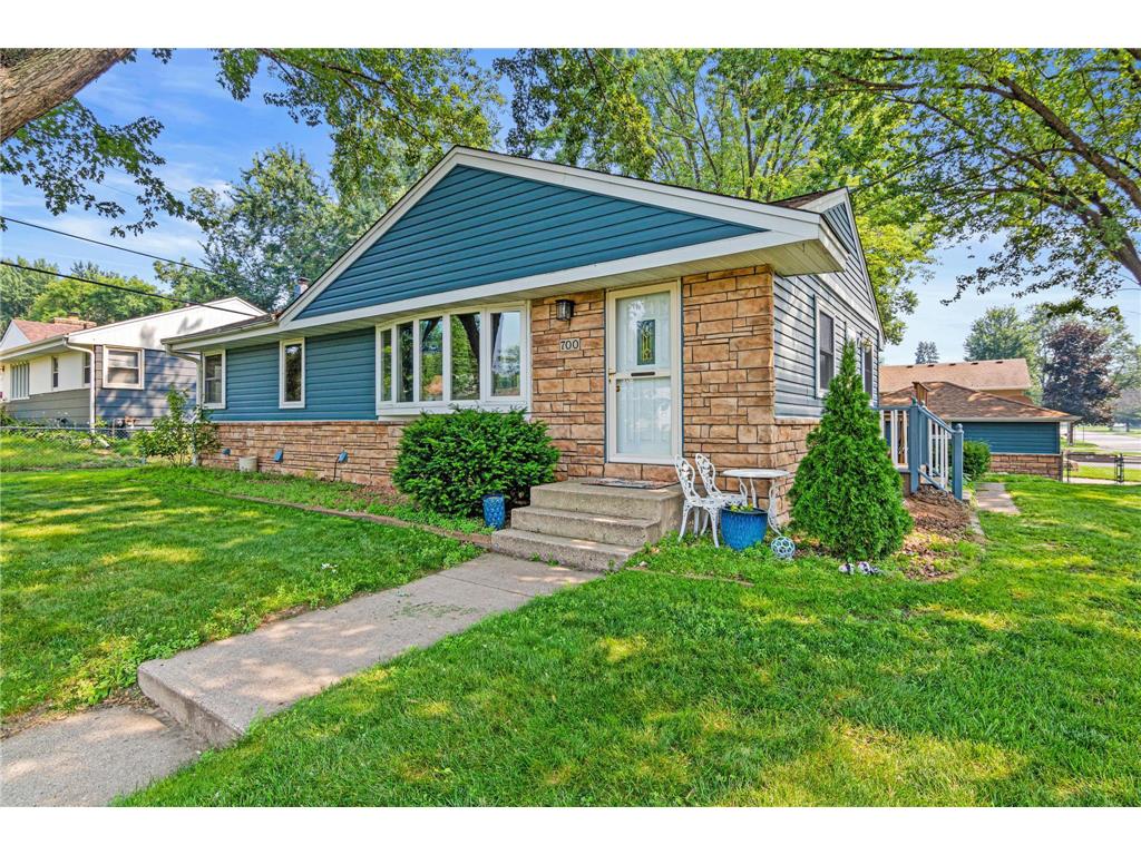 700 Pandora Drive NE Fridley MN 55432 6741955 image1