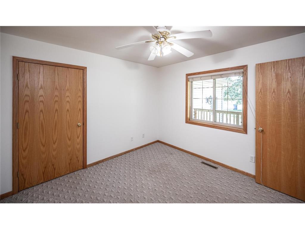 700 Ridge Road Henderson MN 56044 7104055 image23