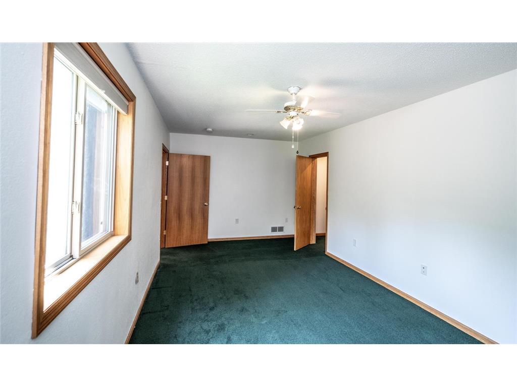 700 Ridge Road Henderson MN 56044 7104055 image35
