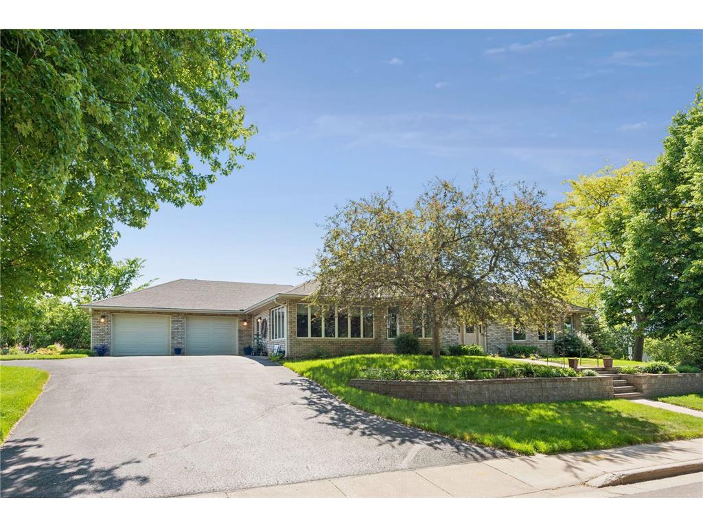 700 Spruce Drive Hudson WI 54016 7081452 image1