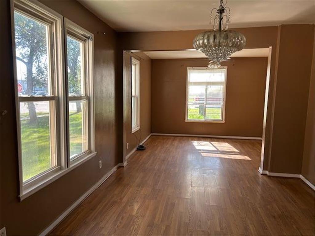 700 W Main Street Marshall MN 56258 6788937 image6