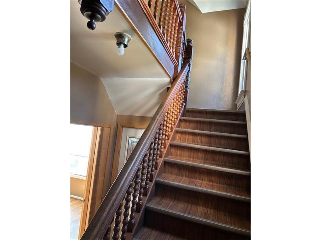 700 W Main Street Marshall MN 56258 6788937 image7