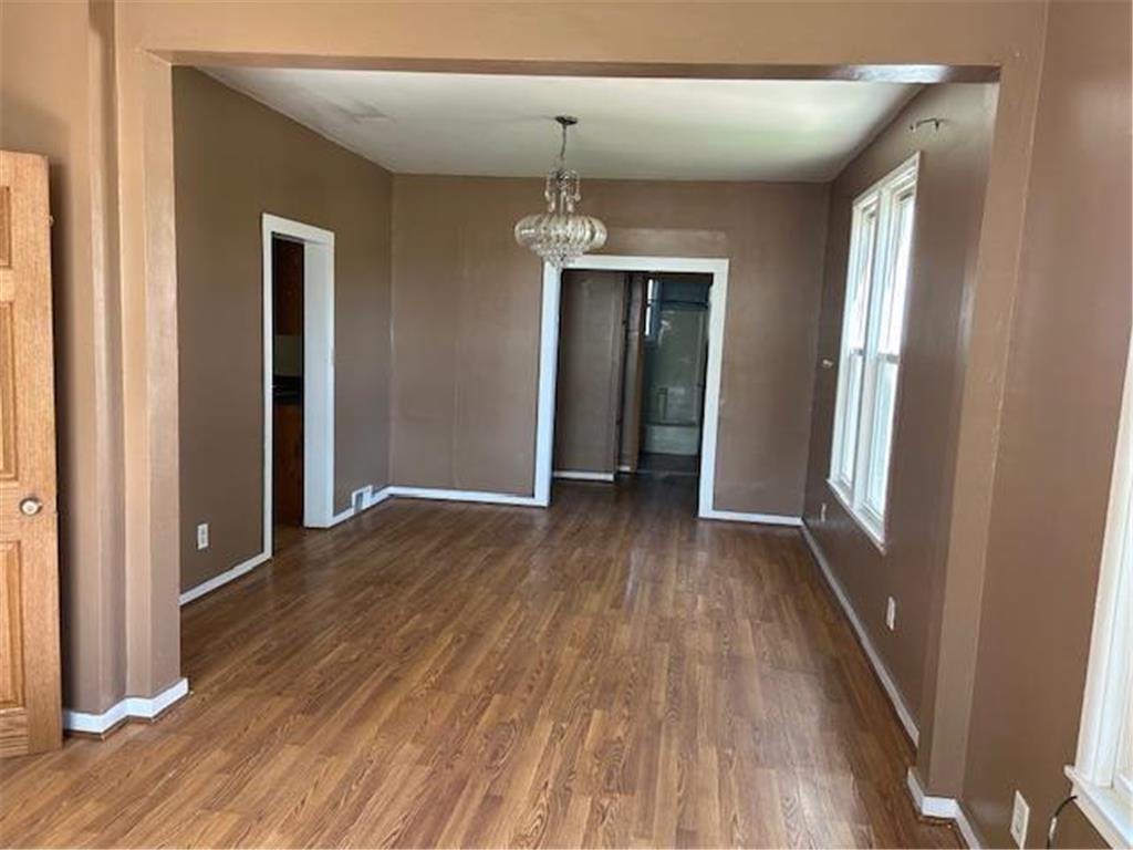 700 W Main Street Marshall MN 56258 6788937 image8