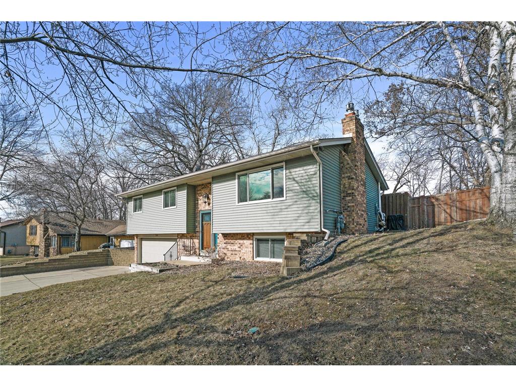 7000 Crest Drive Maple Grove MN 55311 6502009 image1