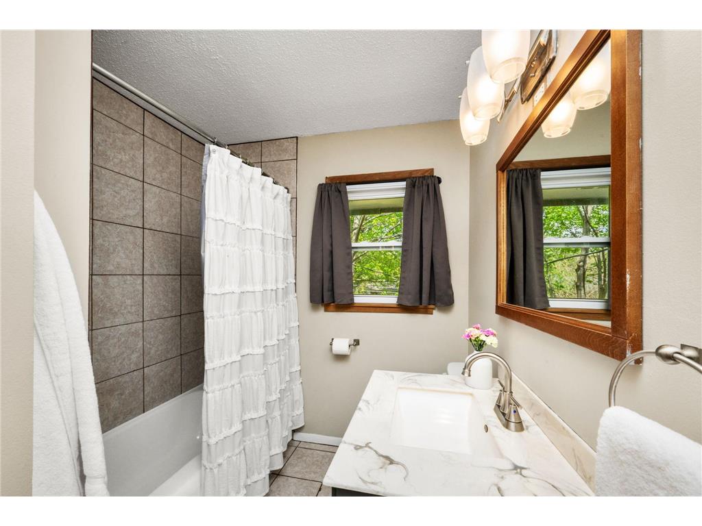 7000 Hill Place N Crystal MN 55427 7046944 image11