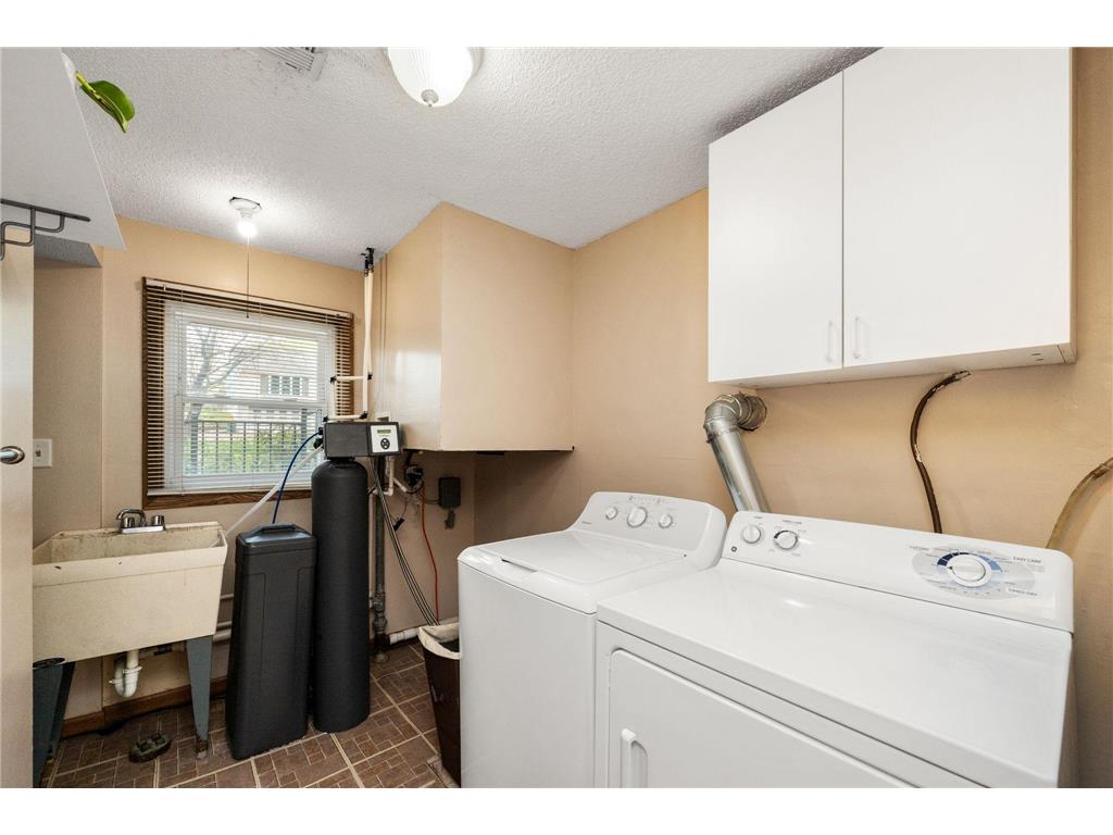 7000 Hill Place N Crystal MN 55427 7046944 image17