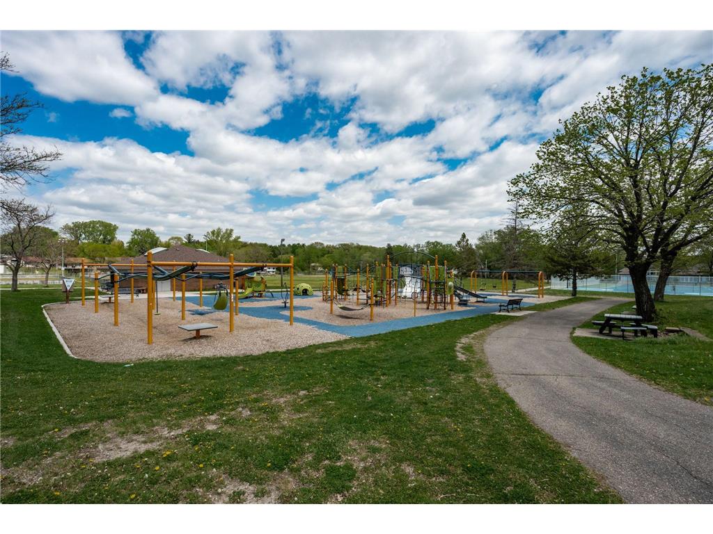7000 Hill Place N Crystal MN 55427 7046944 image22