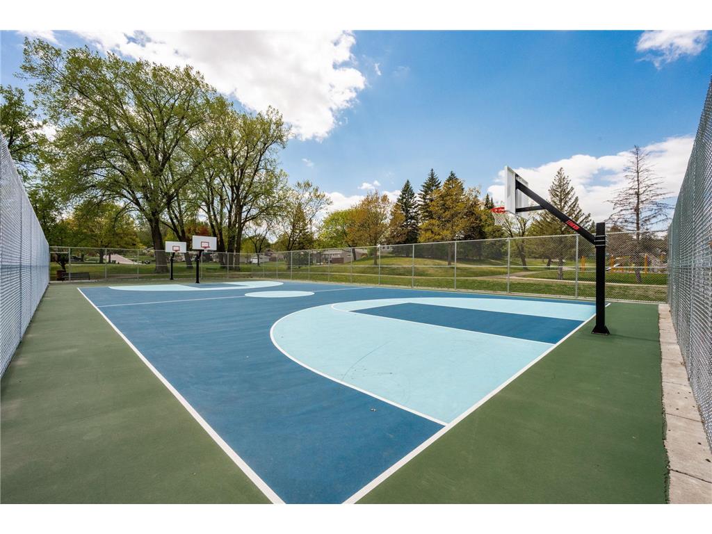 7000 Hill Place N Crystal MN 55427 7046944 image25