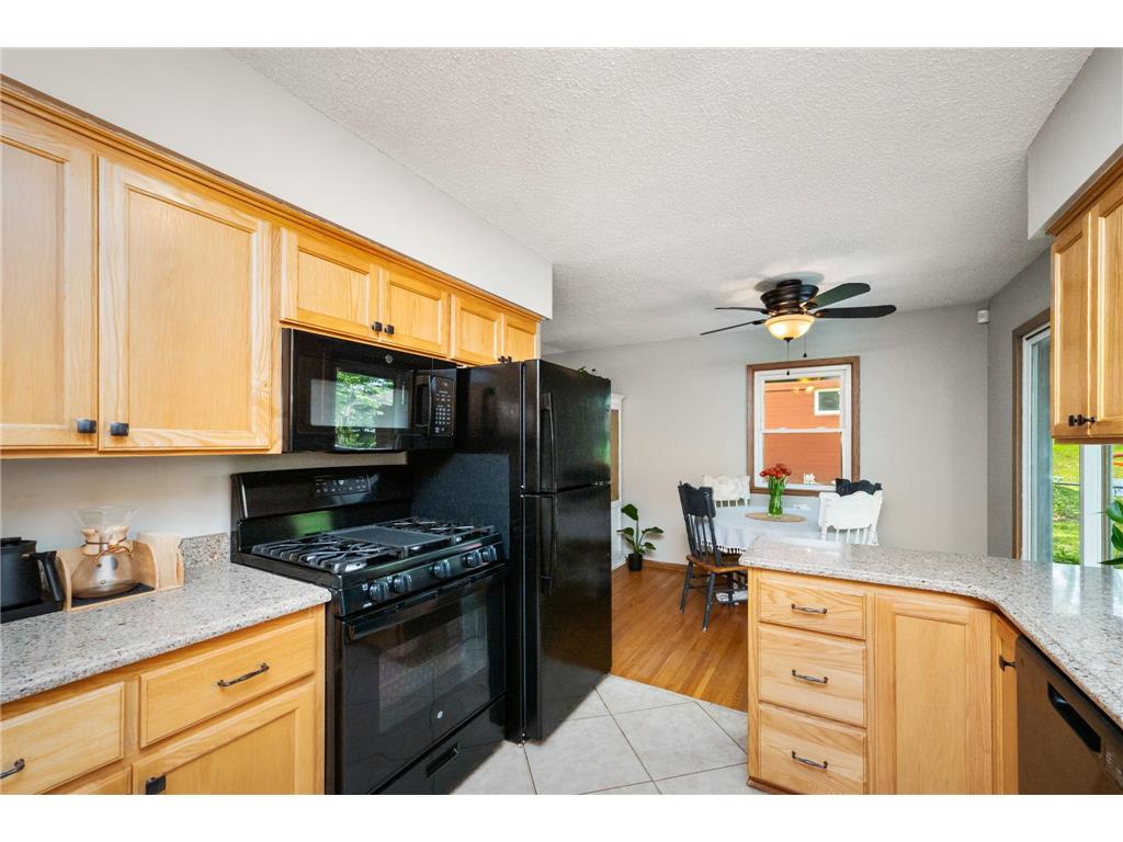 7000 Hill Place N Crystal MN 55427 7046944 image9