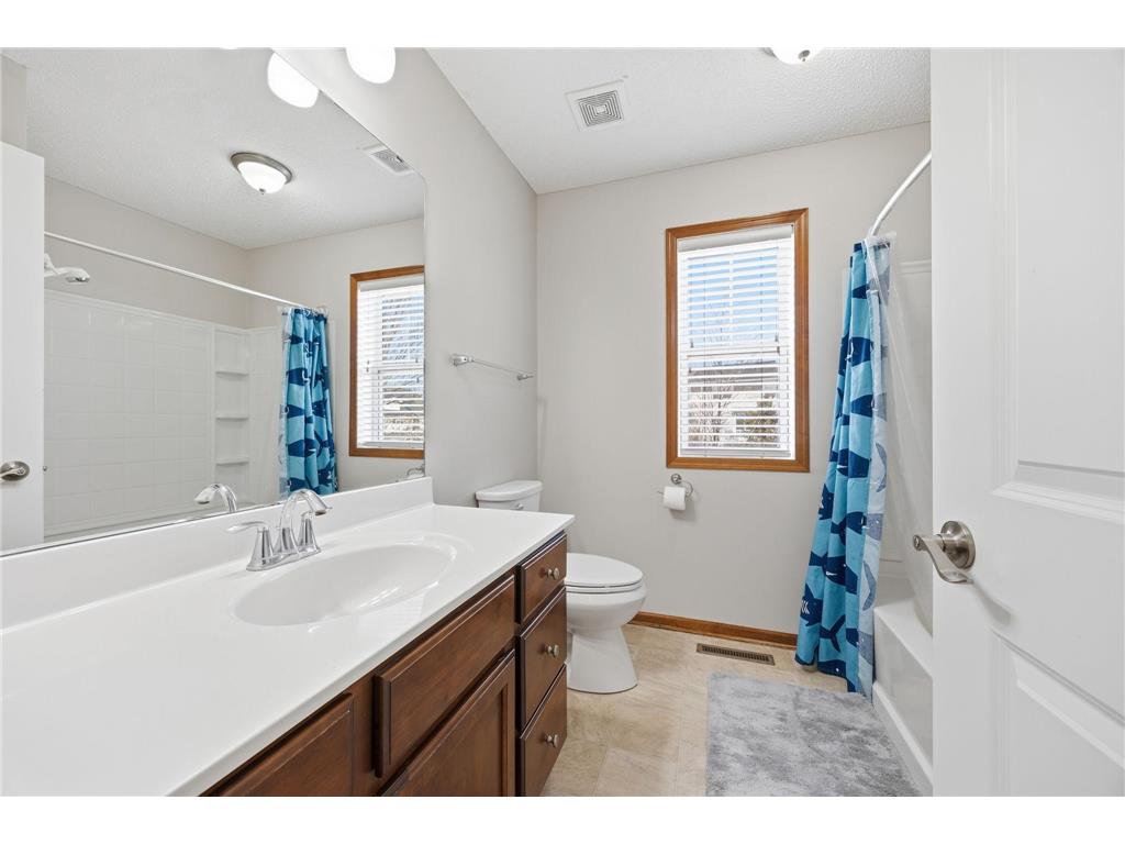 7000 Jenks Drive Rockford MN 55373 7043255 image17