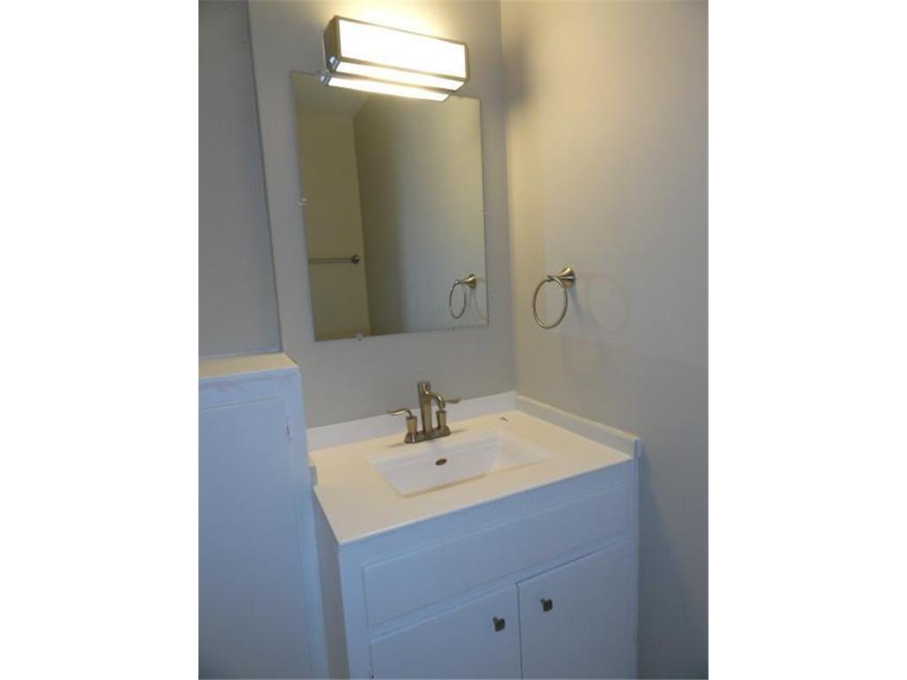 7000 Sandell Avenue #1-18 Edina MN 55435 6785597 image24