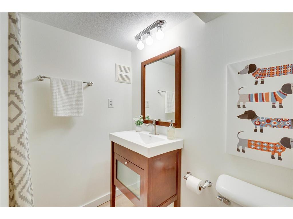 7001 2nd Avenue S Richfield MN 55423 7073152 image22
