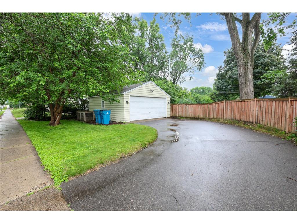 7001 2nd Avenue S Richfield MN 55423 7073152 image28