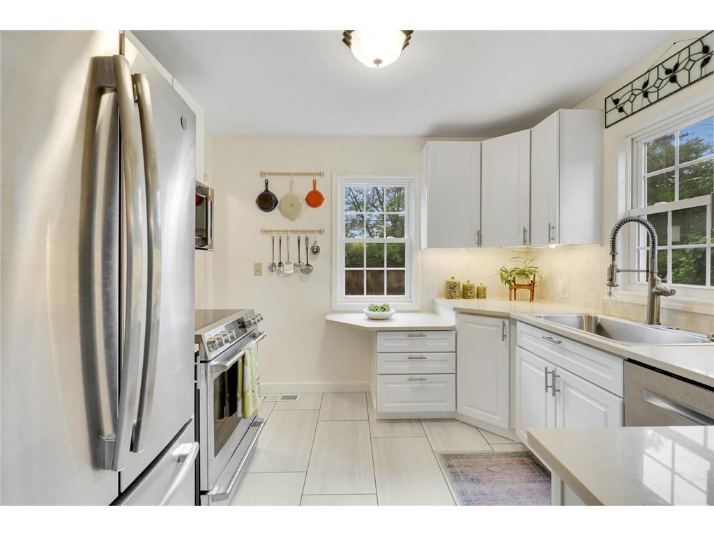 7001 2nd Avenue S Richfield MN 55423 7073152 image7