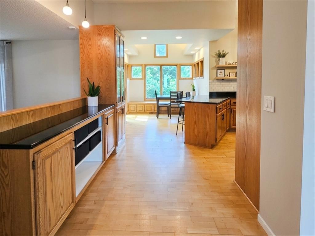 7001 46th Street N Oakdale MN 55128 7084522 image5