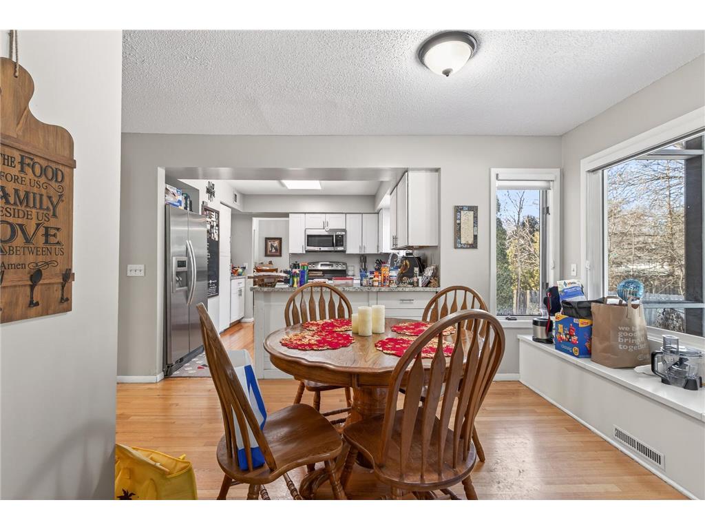 7001 Beacon Circle Eden Prairie MN 55346 7000398 image11