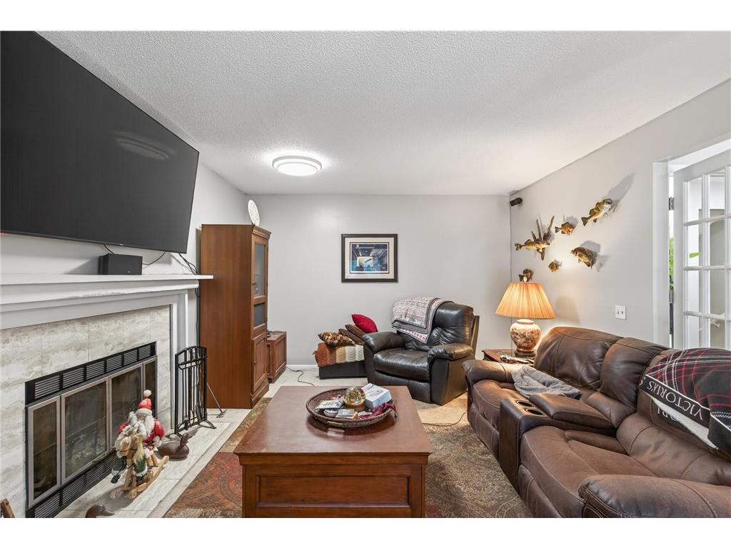 7001 Beacon Circle Eden Prairie MN 55346 7000398 image12