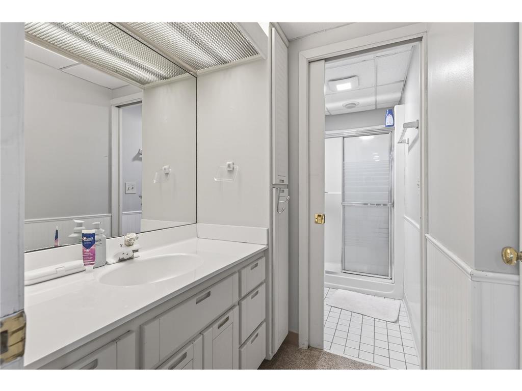 7001 Beacon Circle Eden Prairie MN 55346 7000398 image35