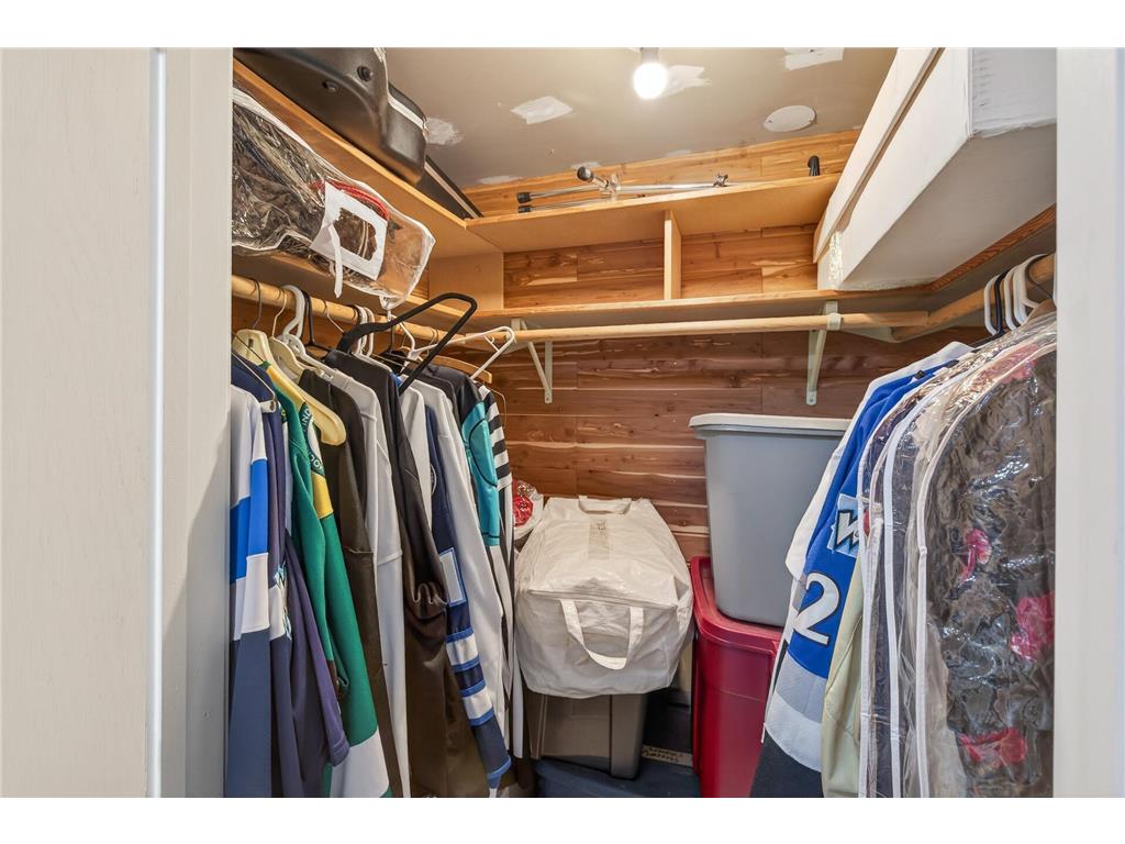 7001 Beacon Circle Eden Prairie MN 55346 7000398 image36