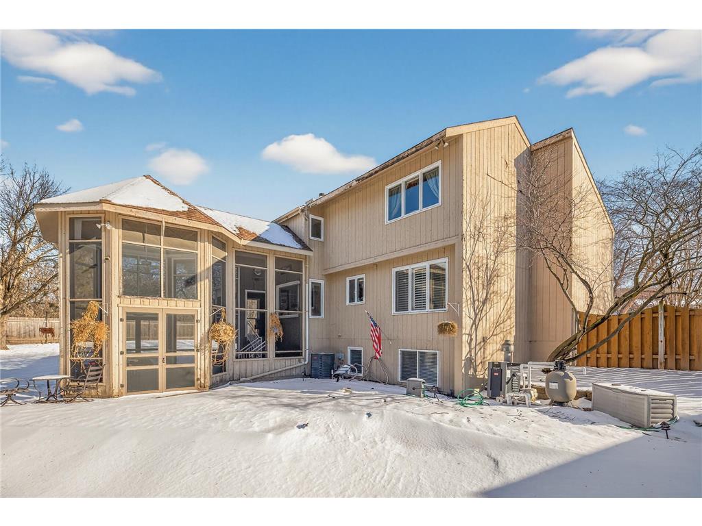 7001 Beacon Circle Eden Prairie MN 55346 7000398 image45