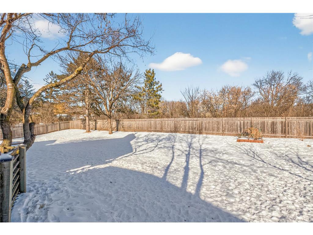 7001 Beacon Circle Eden Prairie MN 55346 7000398 image47