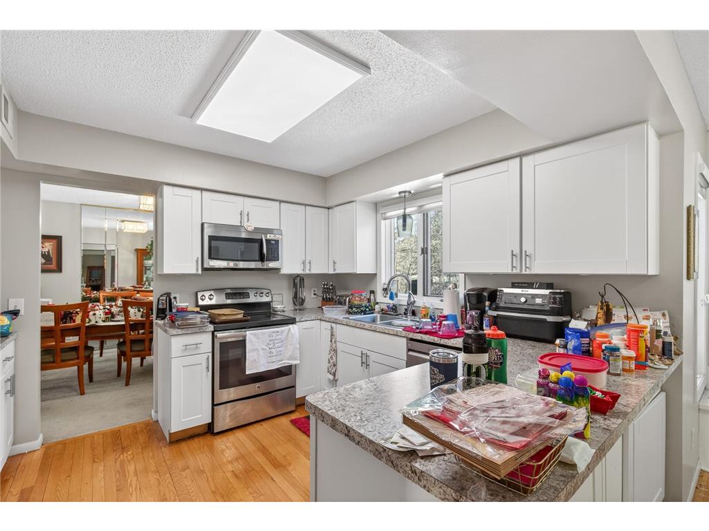 7001 Beacon Circle Eden Prairie MN 55346 7000398 image9